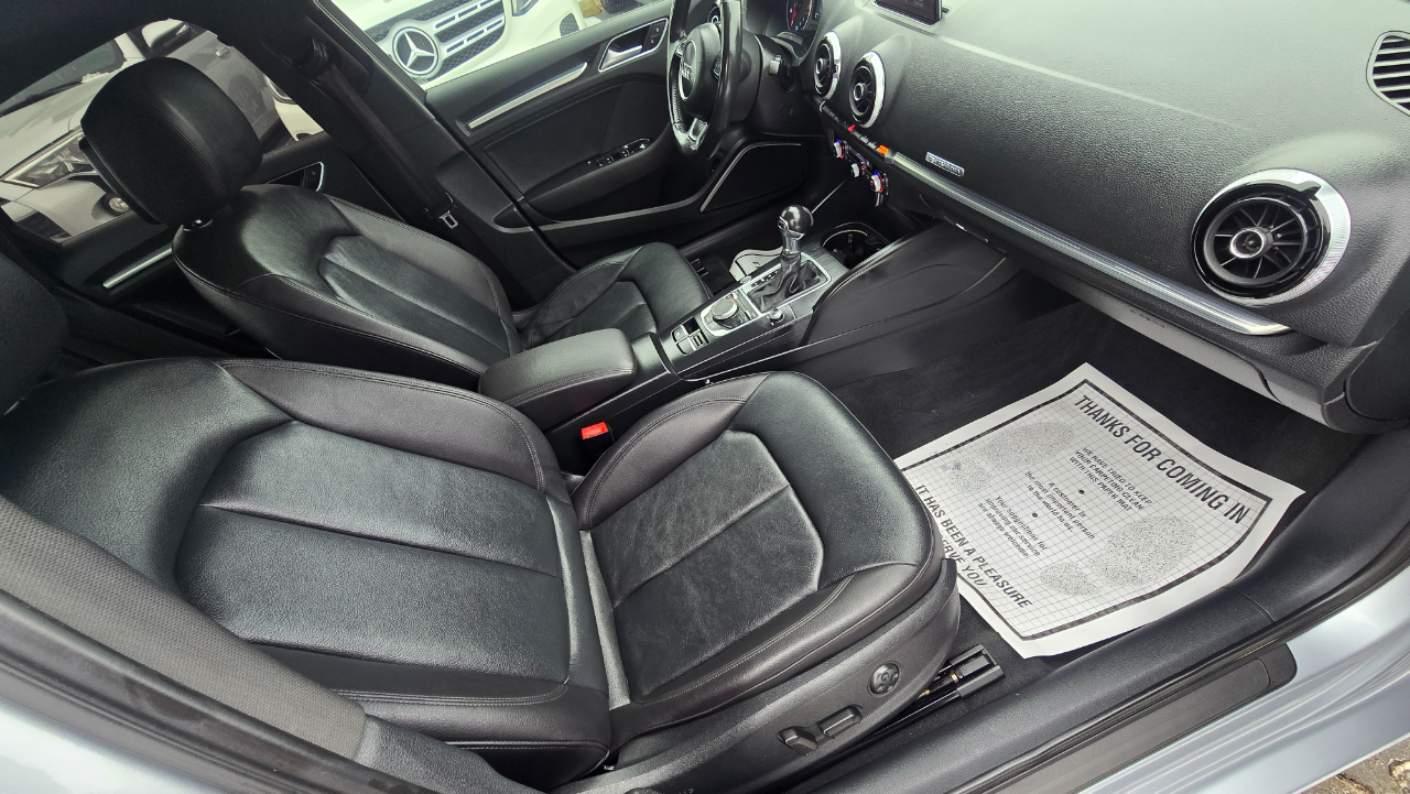 Audi A3 2.0T Premium Sedan quattro S tronic 2015