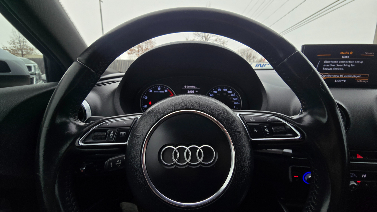 Audi A3 2.0T Premium Sedan quattro S tronic 2015