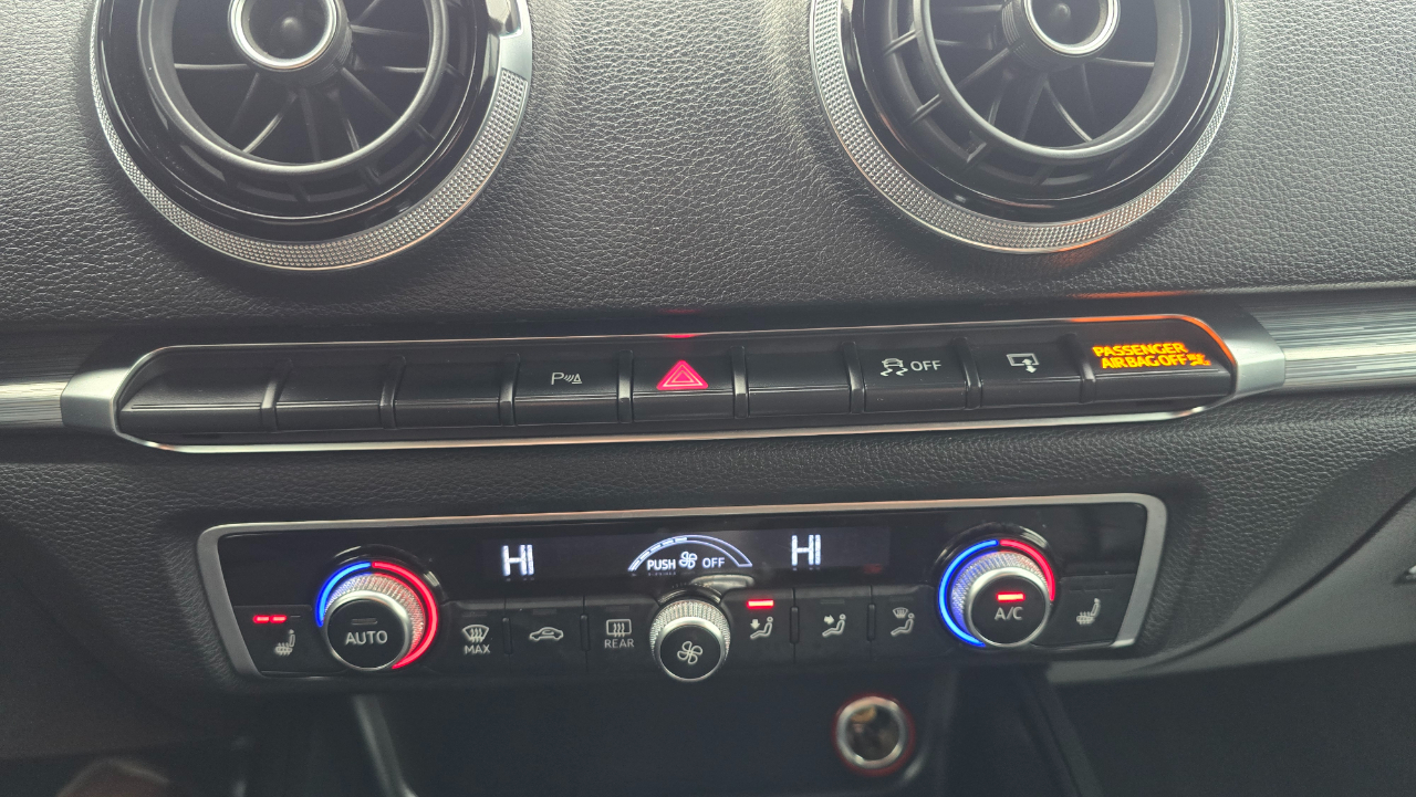 Audi A3 2.0T Premium Sedan quattro S tronic 2015