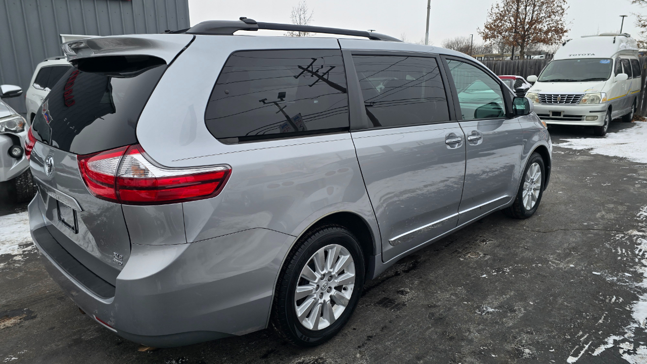 Toyota Sienna Limited AWD 7-Passenger V6 2015