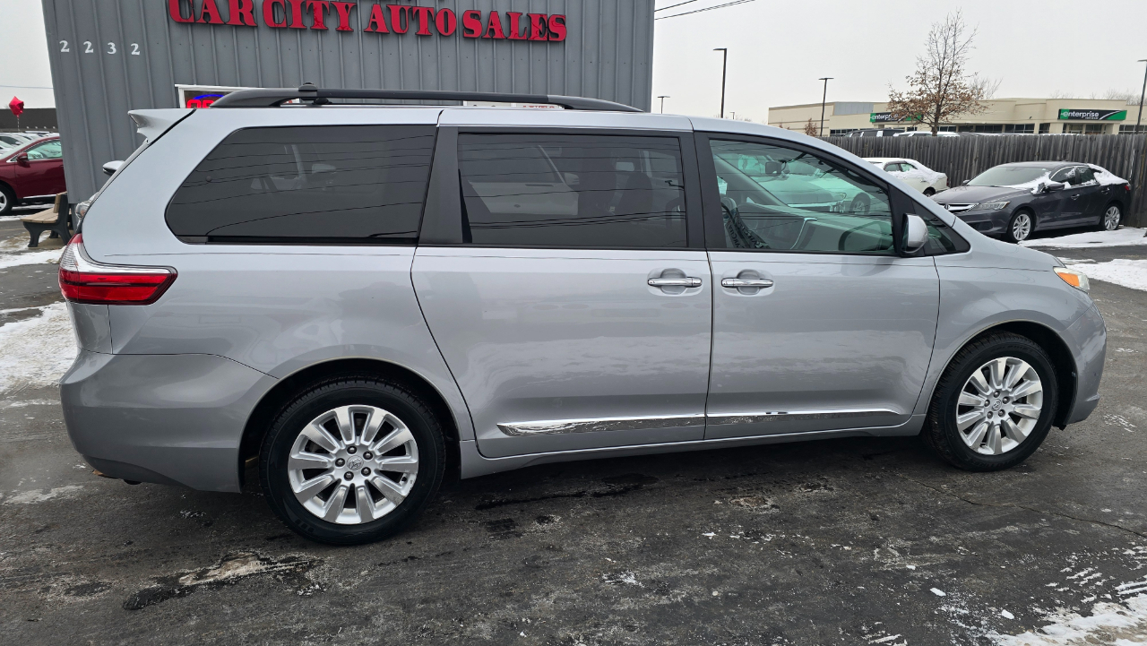 Toyota Sienna Limited AWD 7-Passenger V6 2015