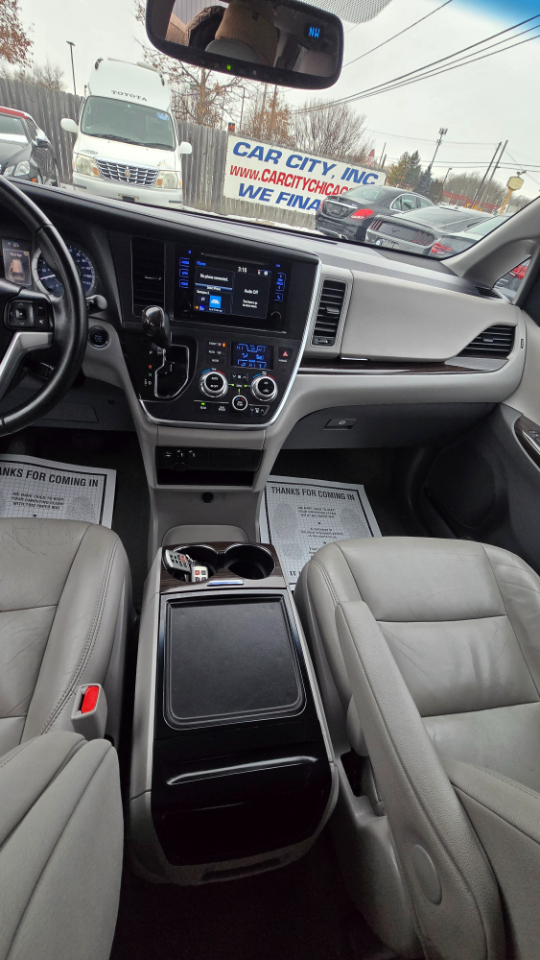 Toyota Sienna Limited AWD 7-Passenger V6 2015