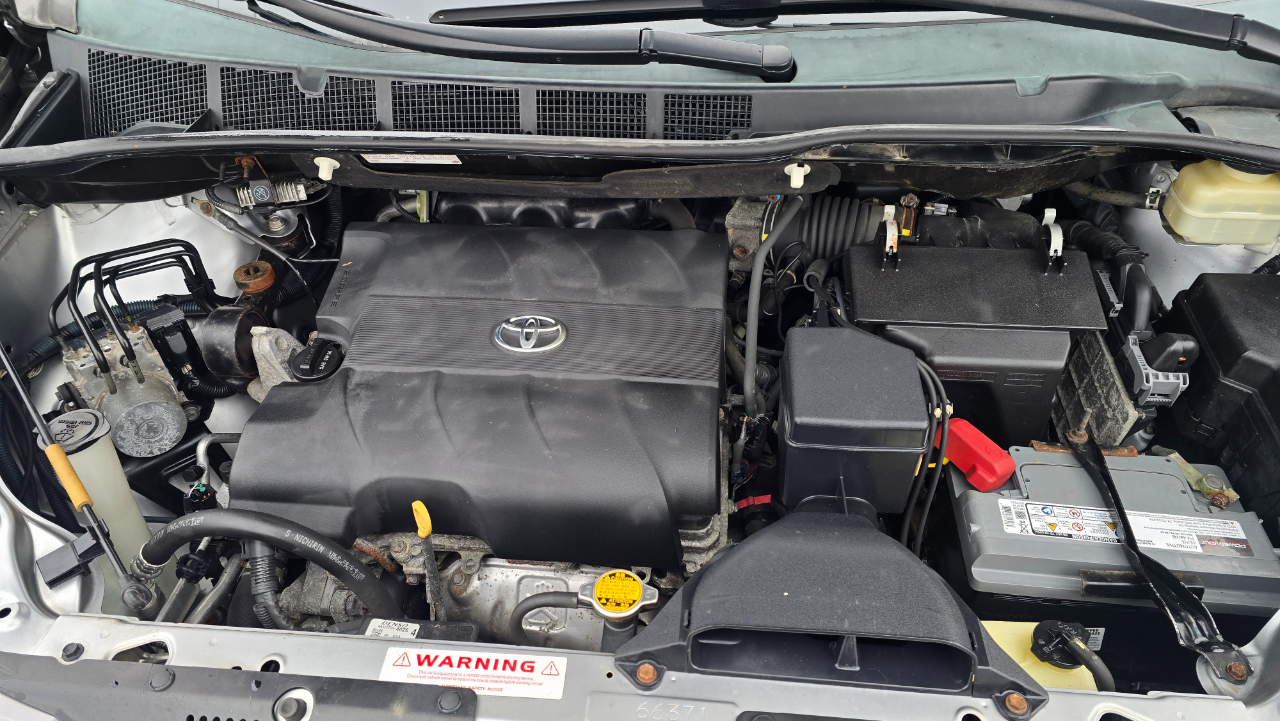 Toyota Sienna Limited AWD 7-Passenger V6 2015