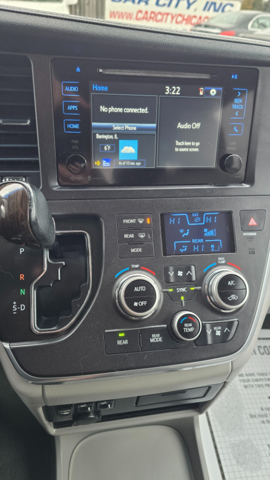 Toyota Sienna Limited AWD 7-Passenger V6 2015