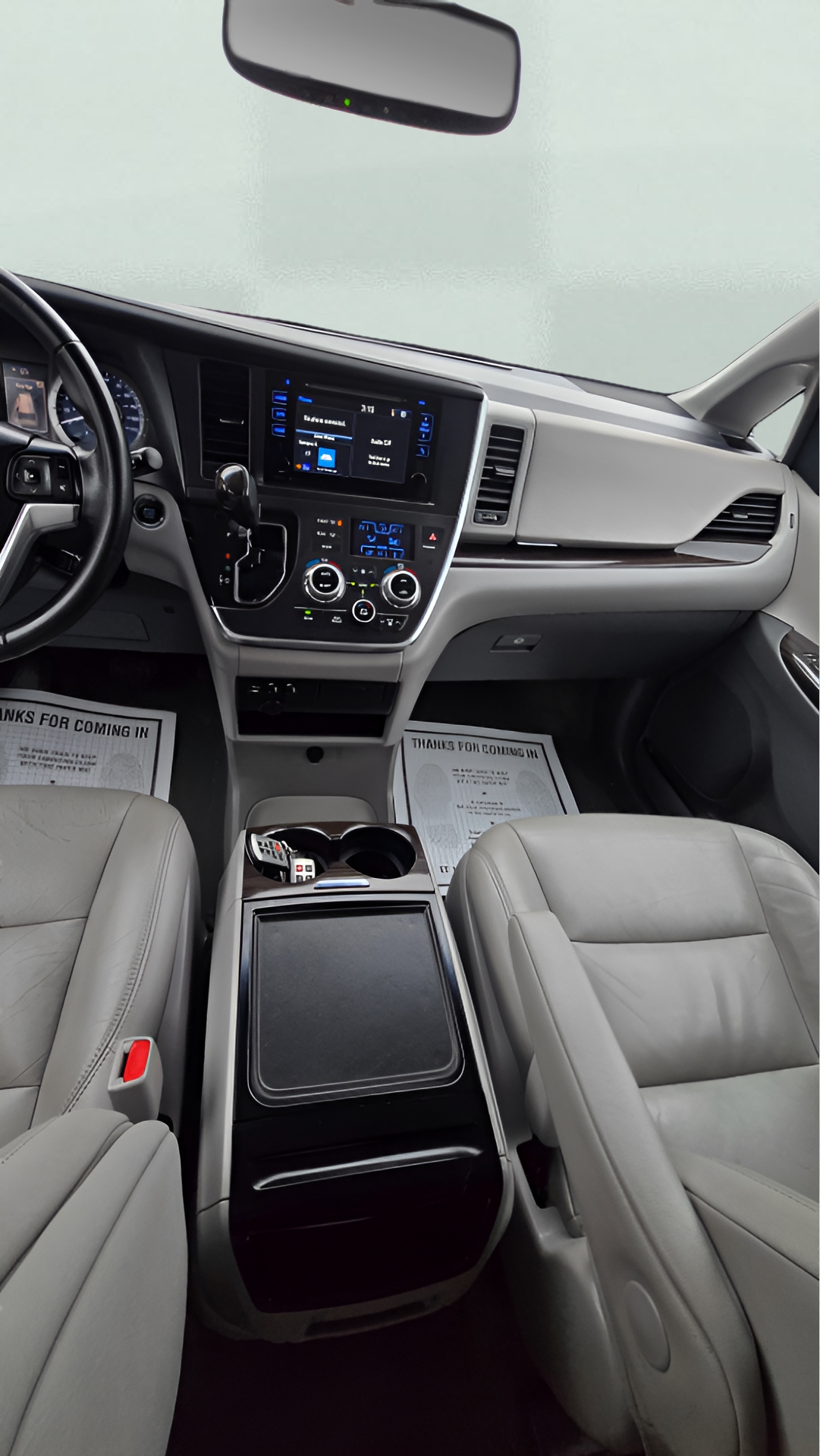 Toyota Sienna Limited AWD 7-Passenger V6 2015