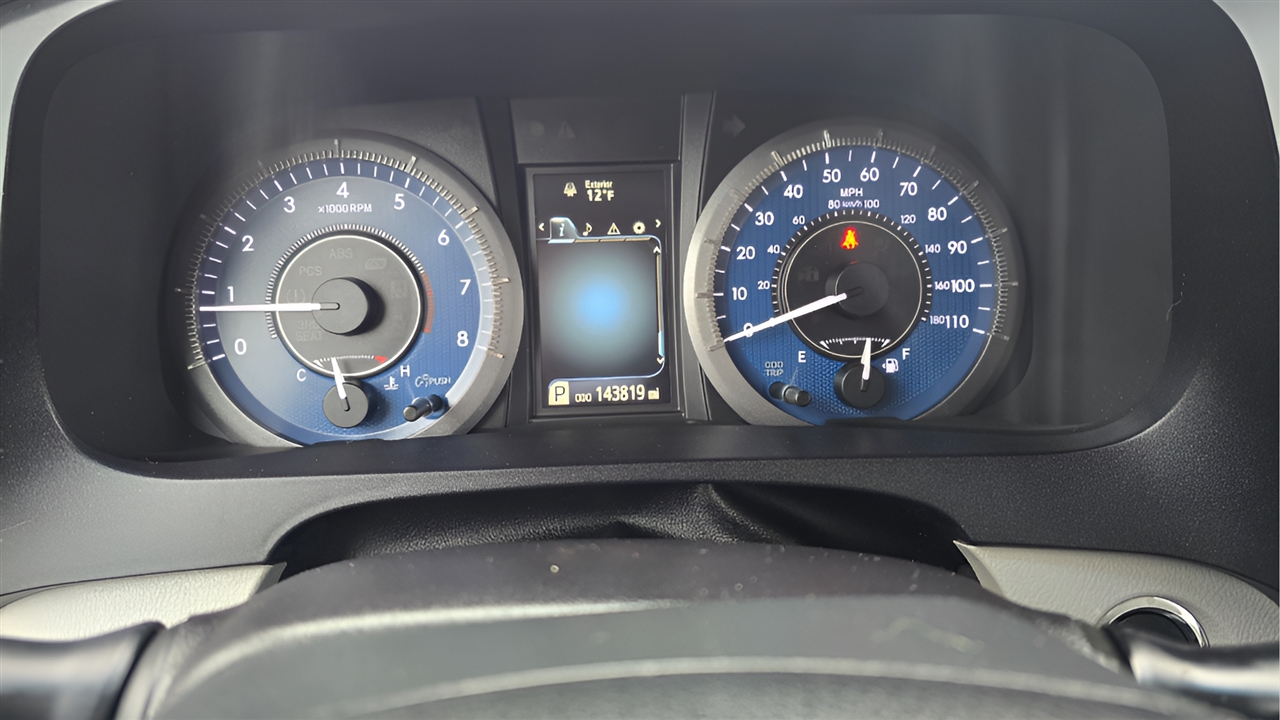 Toyota Sienna Limited AWD 7-Passenger V6 2015