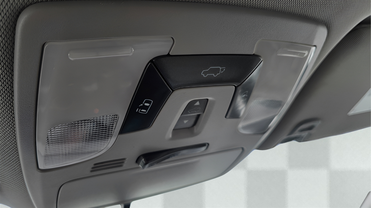 Toyota Sienna Limited AWD 7-Passenger V6 2015