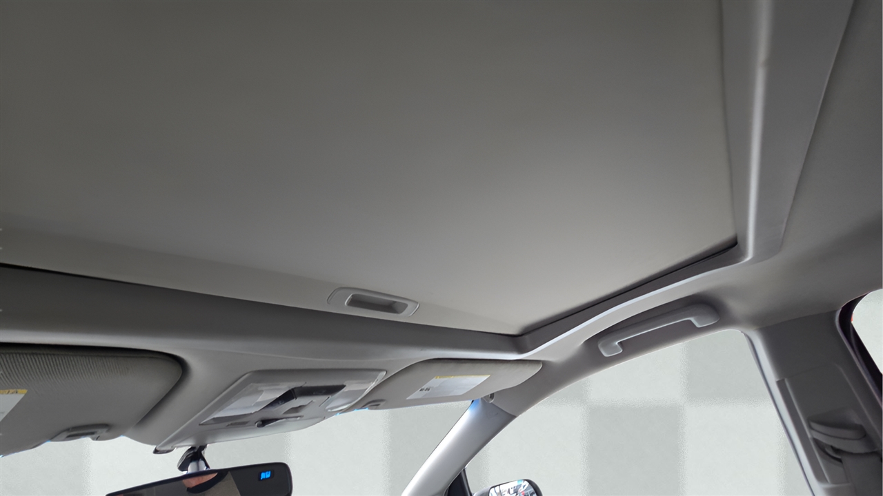 Toyota Sienna Limited AWD 7-Passenger V6 2015