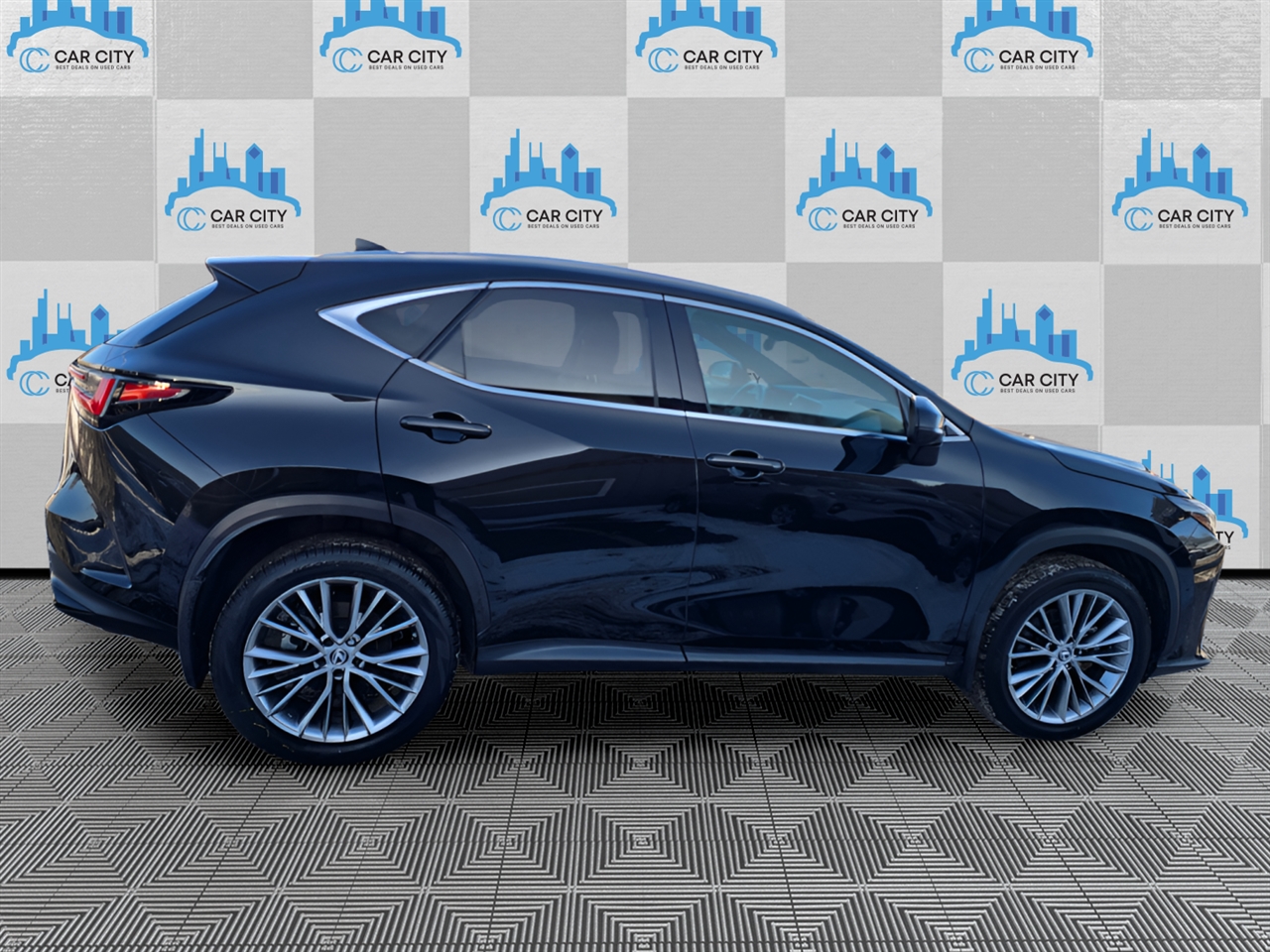 Lexus NX 350h Premium 2022