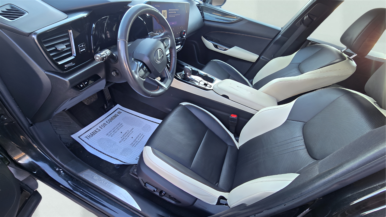 Lexus NX 350h Premium 2022