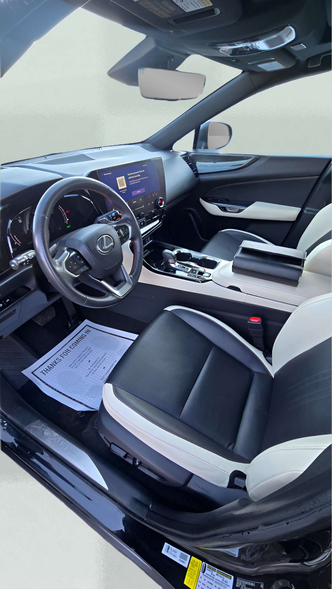 Lexus NX 350h Premium 2022