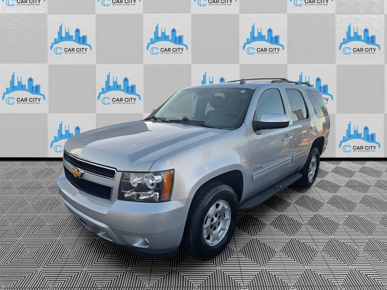 Chevrolet Tahoe LT 4WD 2013