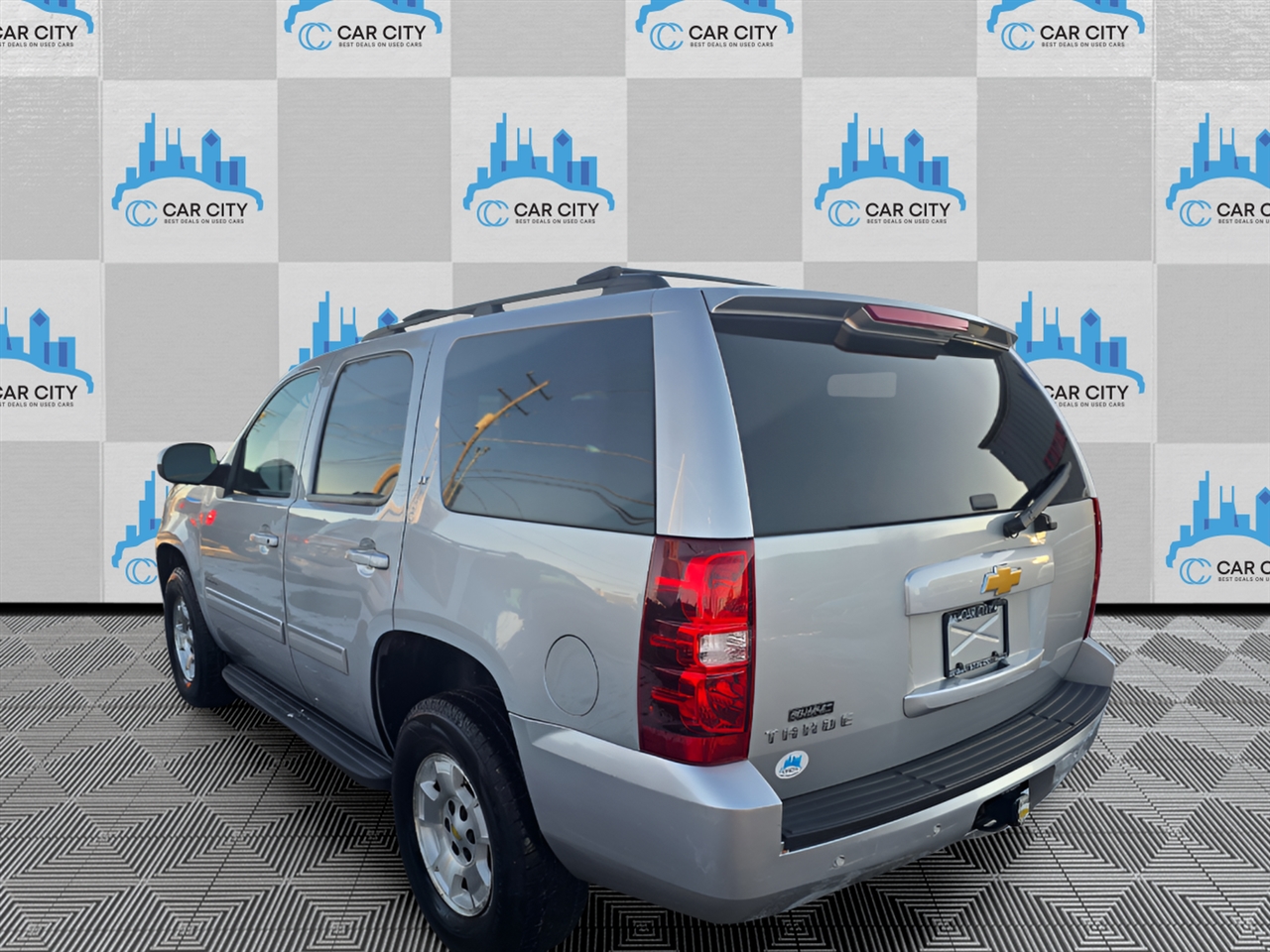 Chevrolet Tahoe LT 4WD 2013