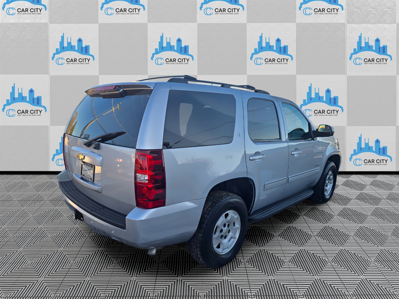 Chevrolet Tahoe LT 4WD 2013