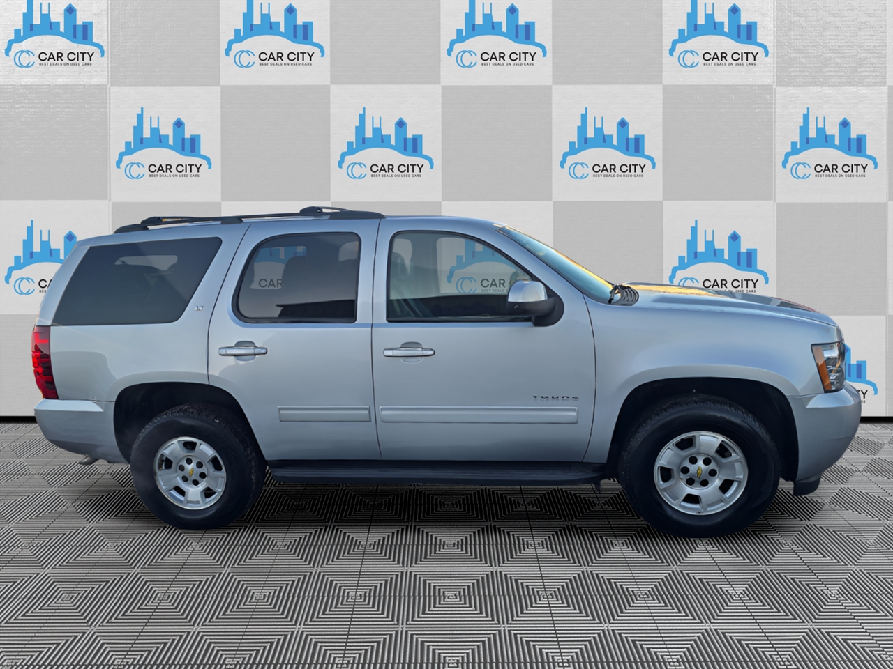 Chevrolet Tahoe LT 4WD 2013