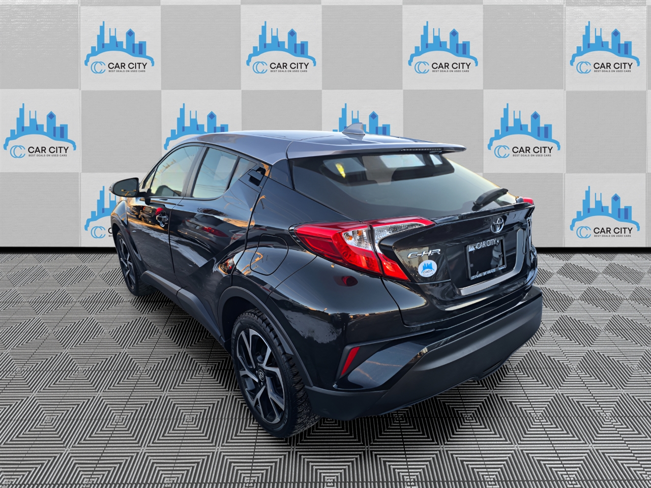 Toyota C-HR XLE 2020