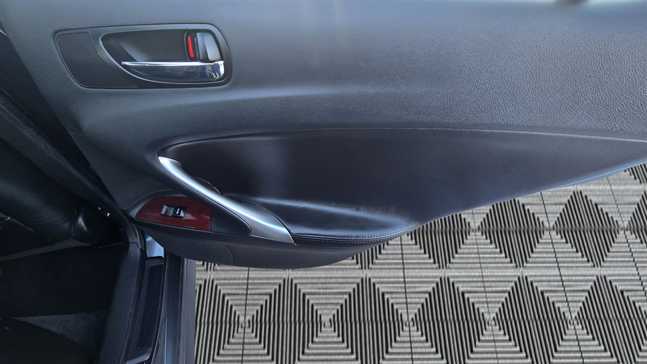 Lexus IS 250 RWD 2008