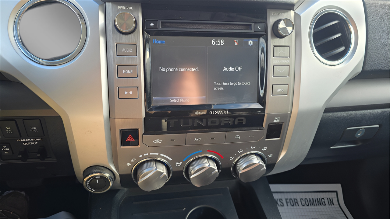 Toyota Tundra SR5 5.7L V8 Double Cab 4WD 2018