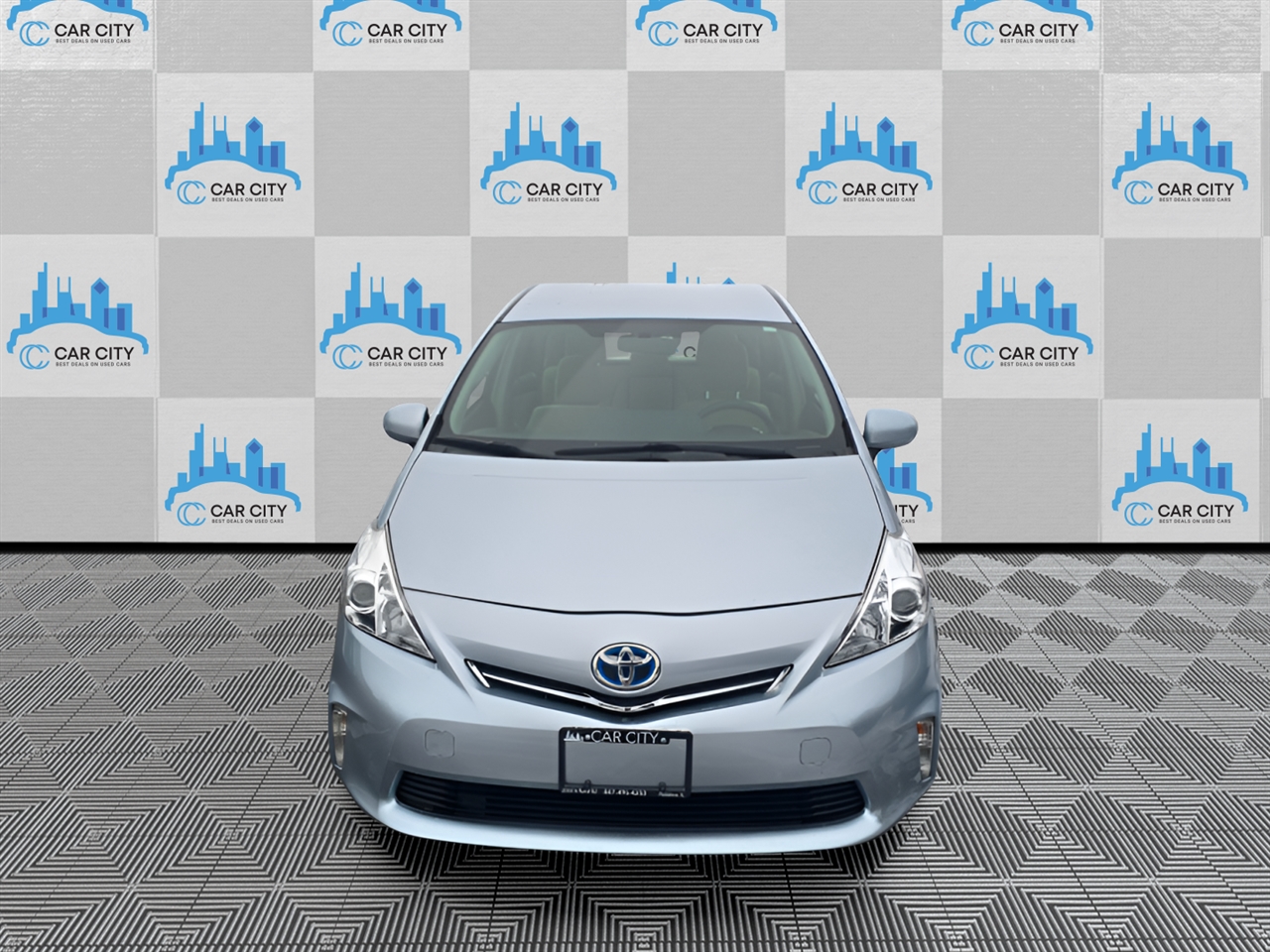 Toyota Prius V Three 2014