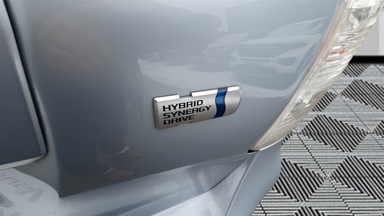 Toyota Prius V Three 2014