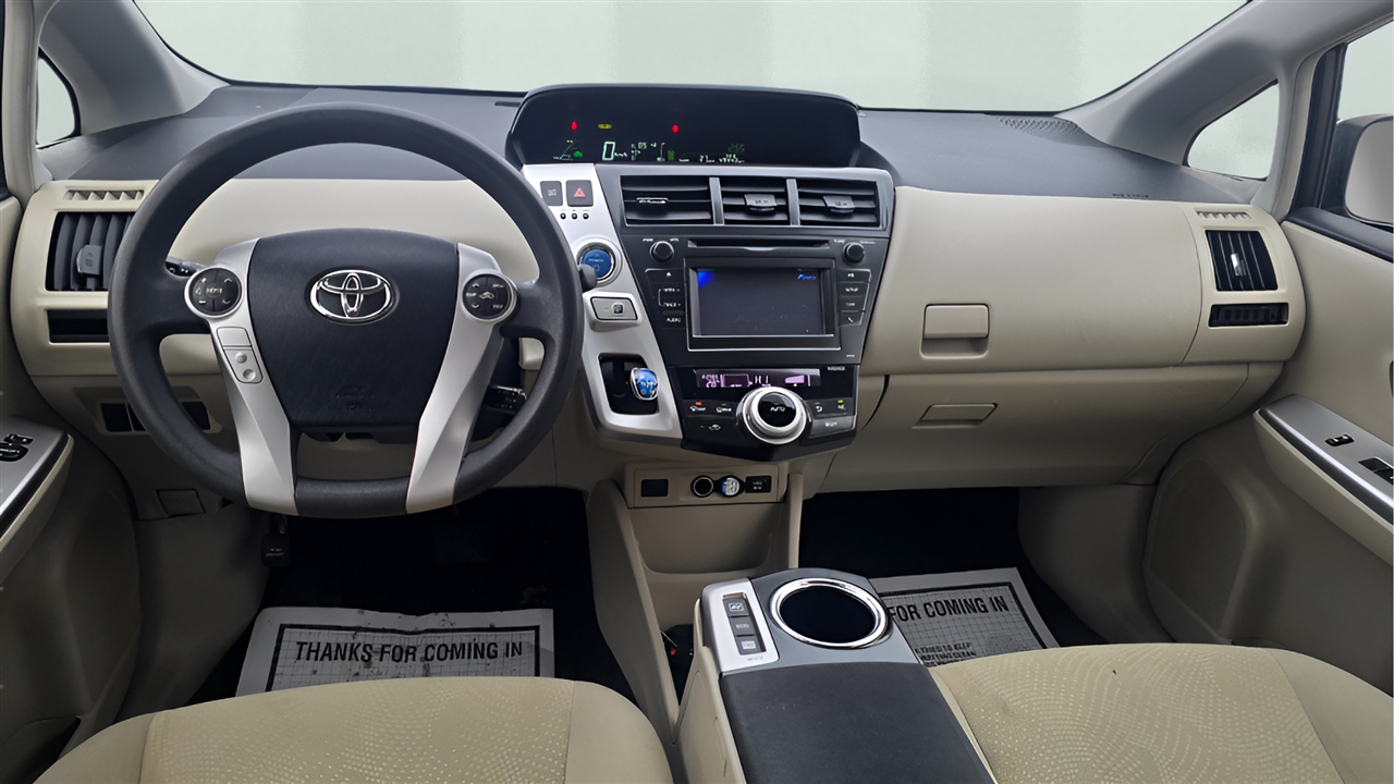 Toyota Prius V Three 2014