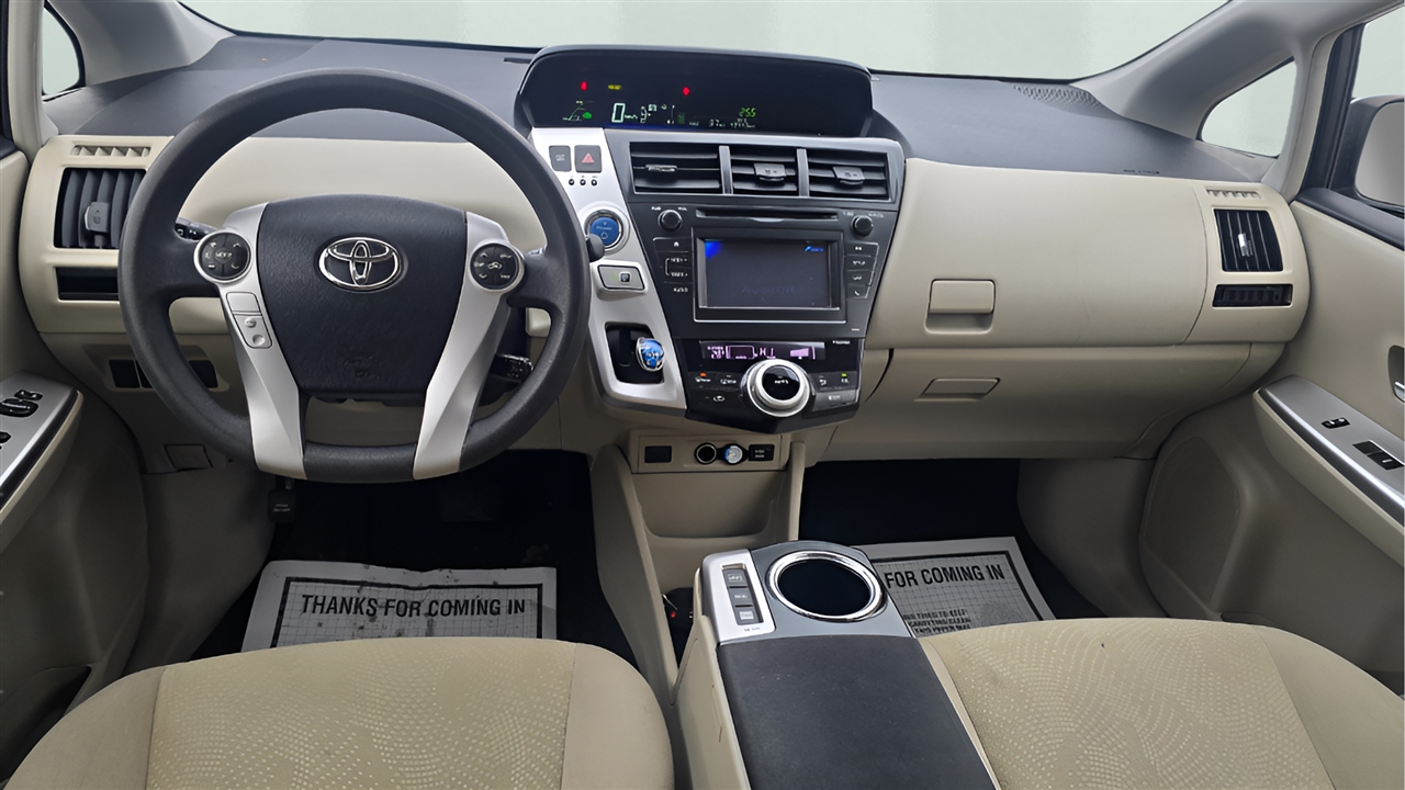 Toyota Prius V Three 2014
