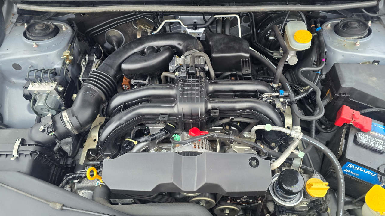 Subaru Impreza 2.0i Premium 5-Door w/All Weather Package 2014