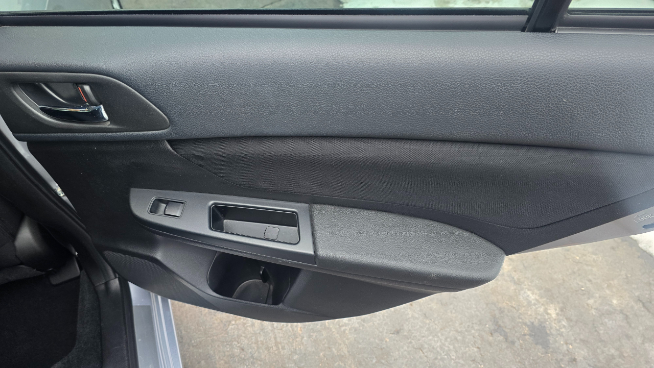 Subaru Impreza 2.0i Premium 5-Door w/All Weather Package 2014