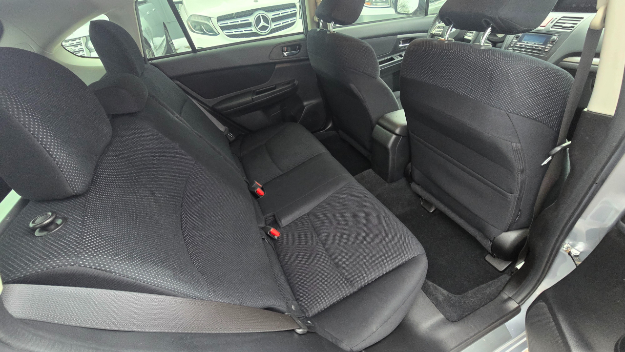 Subaru Impreza 2.0i Premium 5-Door w/All Weather Package 2014