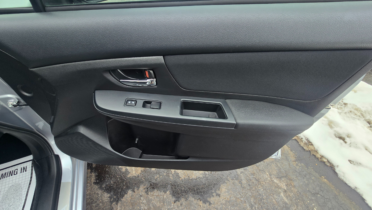 Subaru Impreza 2.0i Premium 5-Door w/All Weather Package 2014