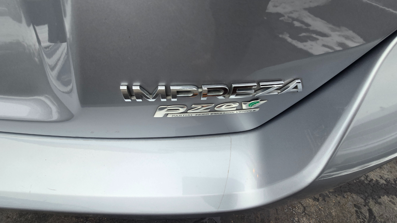 Subaru Impreza 2.0i Premium 5-Door w/All Weather Package 2014