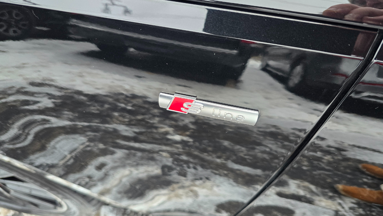 Audi A4 2.0 TFSI Premium Plus quattro 6M 2018