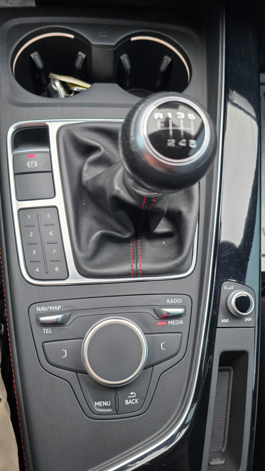 Audi A4 2.0 TFSI Premium Plus quattro 6M 2018