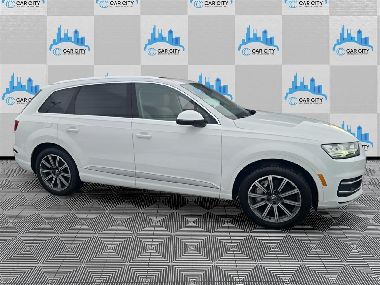 Audi Q7 2.0T Premium Plus quattro 2017