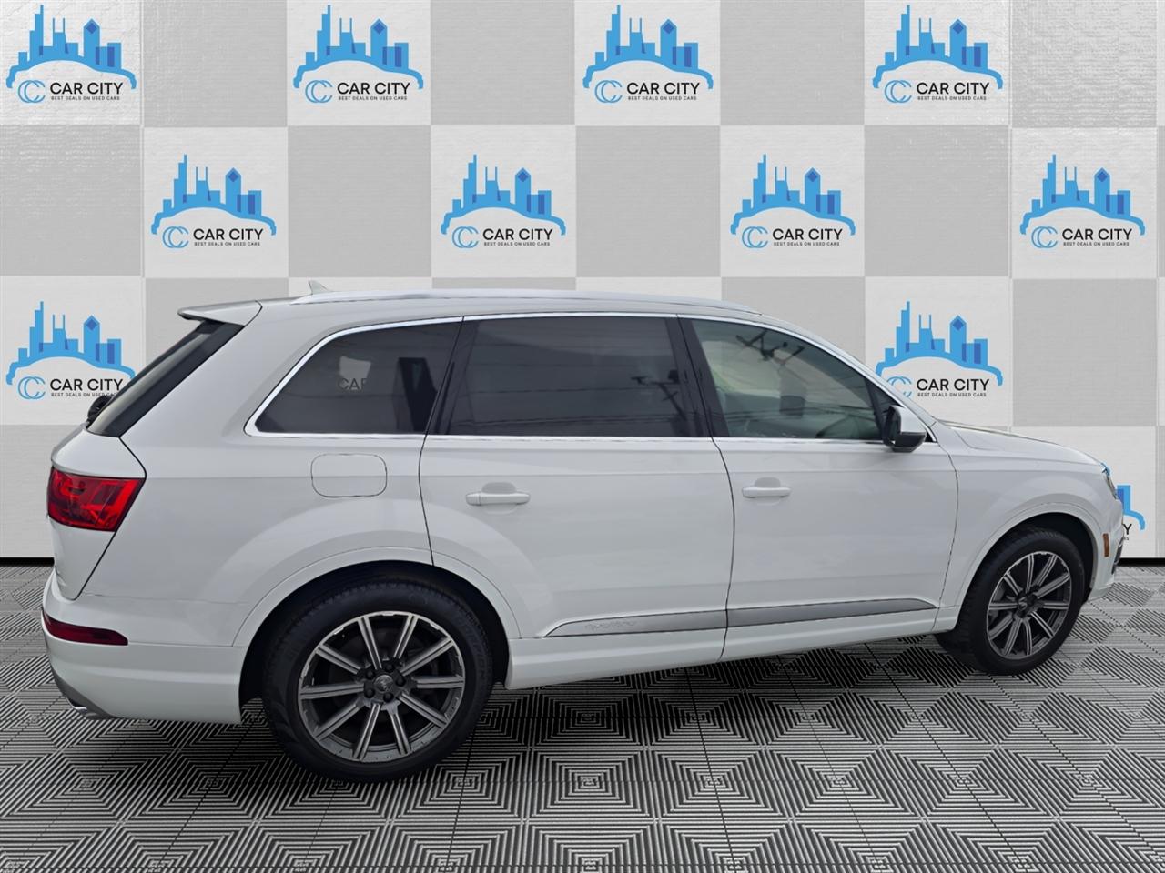 Audi Q7 2.0T Premium Plus quattro 2017