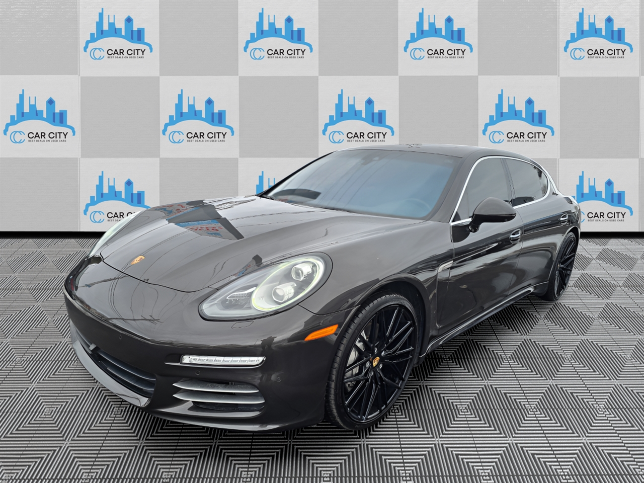 Porsche Panamera 4S Executive 2014