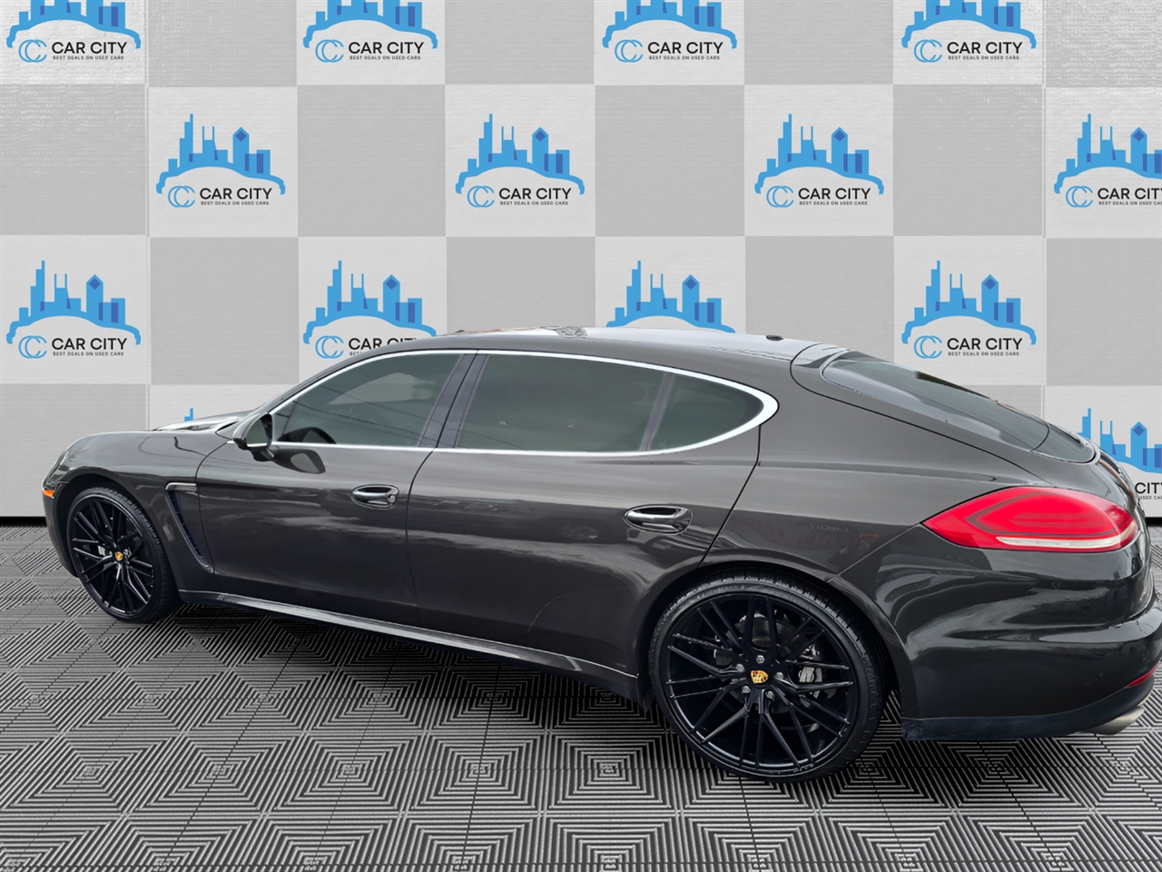 Porsche Panamera 4S Executive 2014