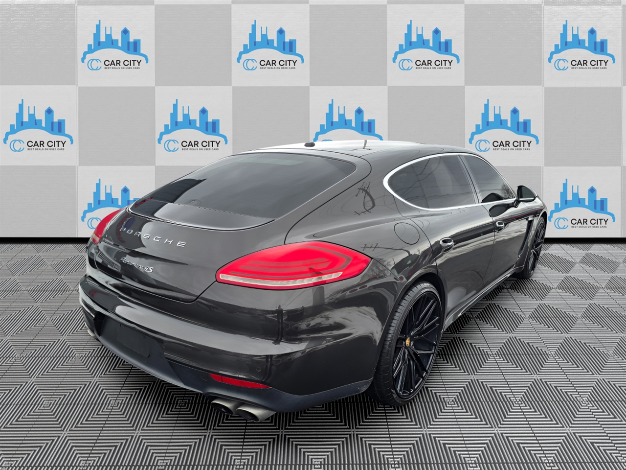 Porsche Panamera 4S Executive 2014