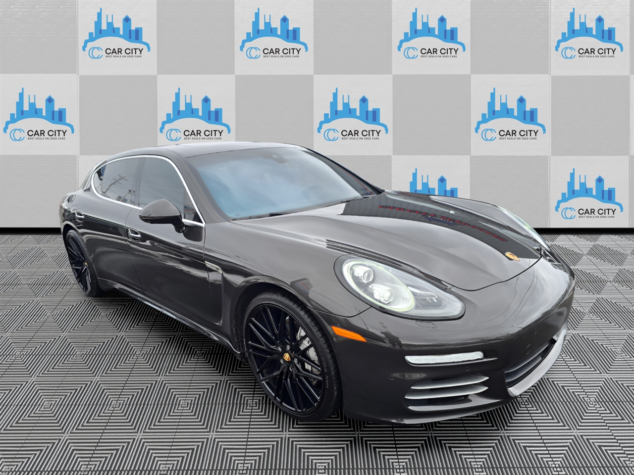Porsche Panamera 4S Executive 2014