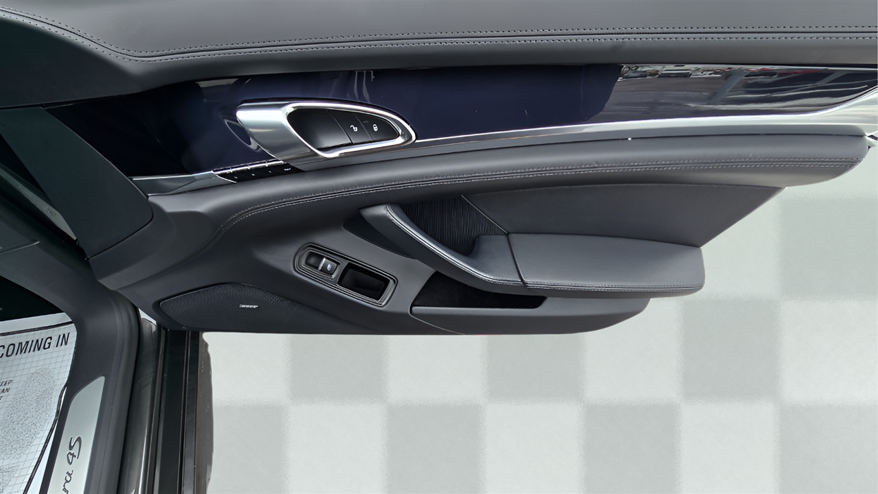 Porsche Panamera 4S Executive 2014