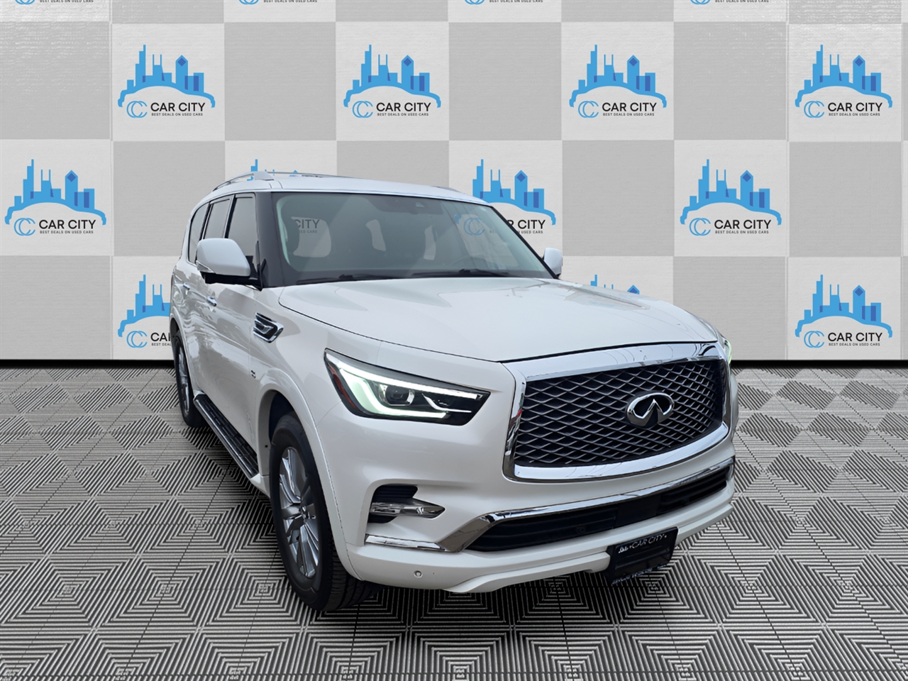 Infiniti QX80 Limited 4WD 2019