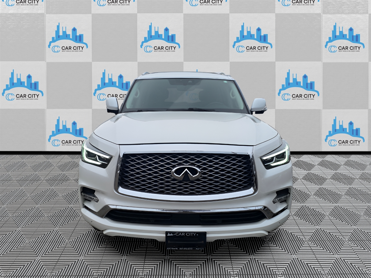 Infiniti QX80 Limited 4WD 2019