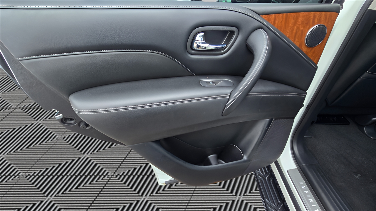 Infiniti QX80 Limited 4WD 2019