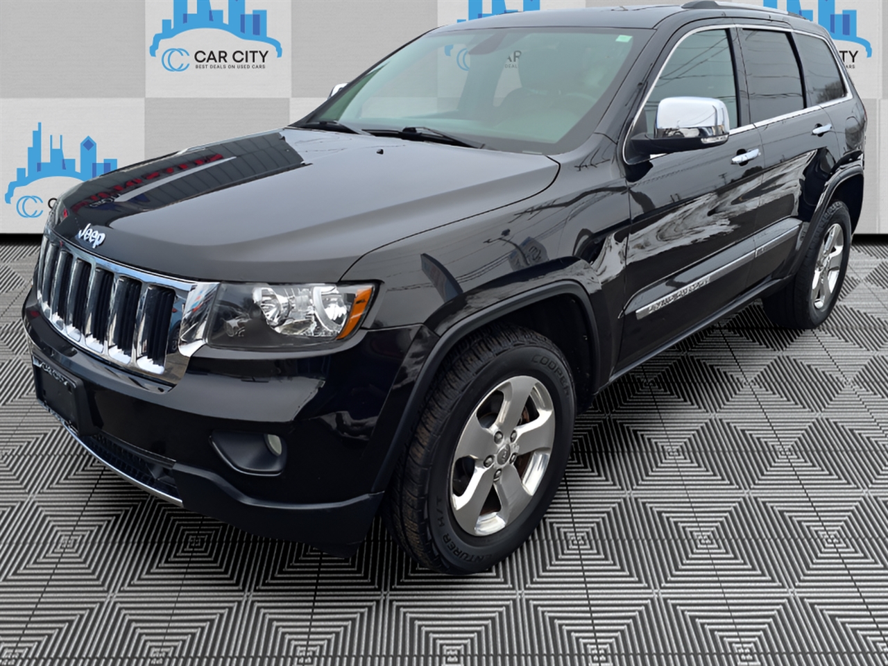 Jeep Grand Cherokee Limited 4WD 2013