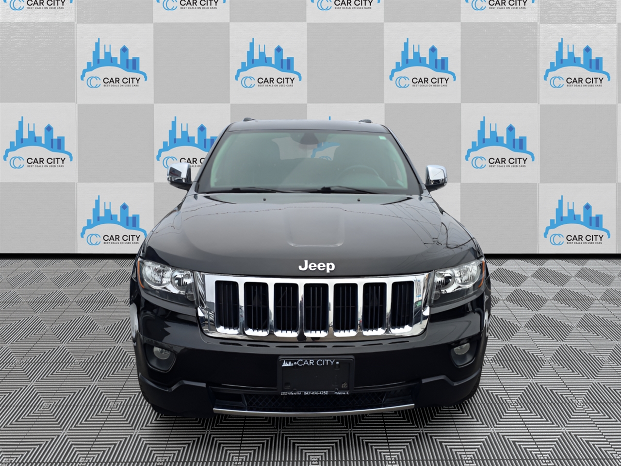 Jeep Grand Cherokee Limited 4WD 2013