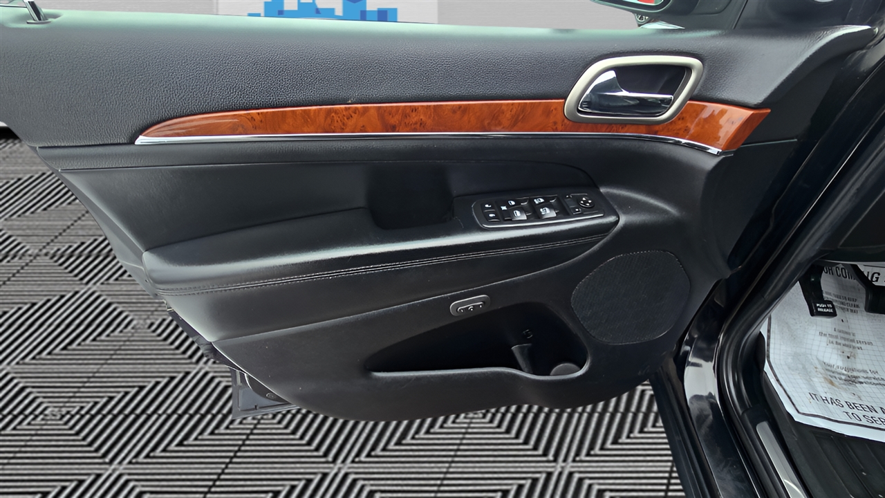 Jeep Grand Cherokee Limited 4WD 2013