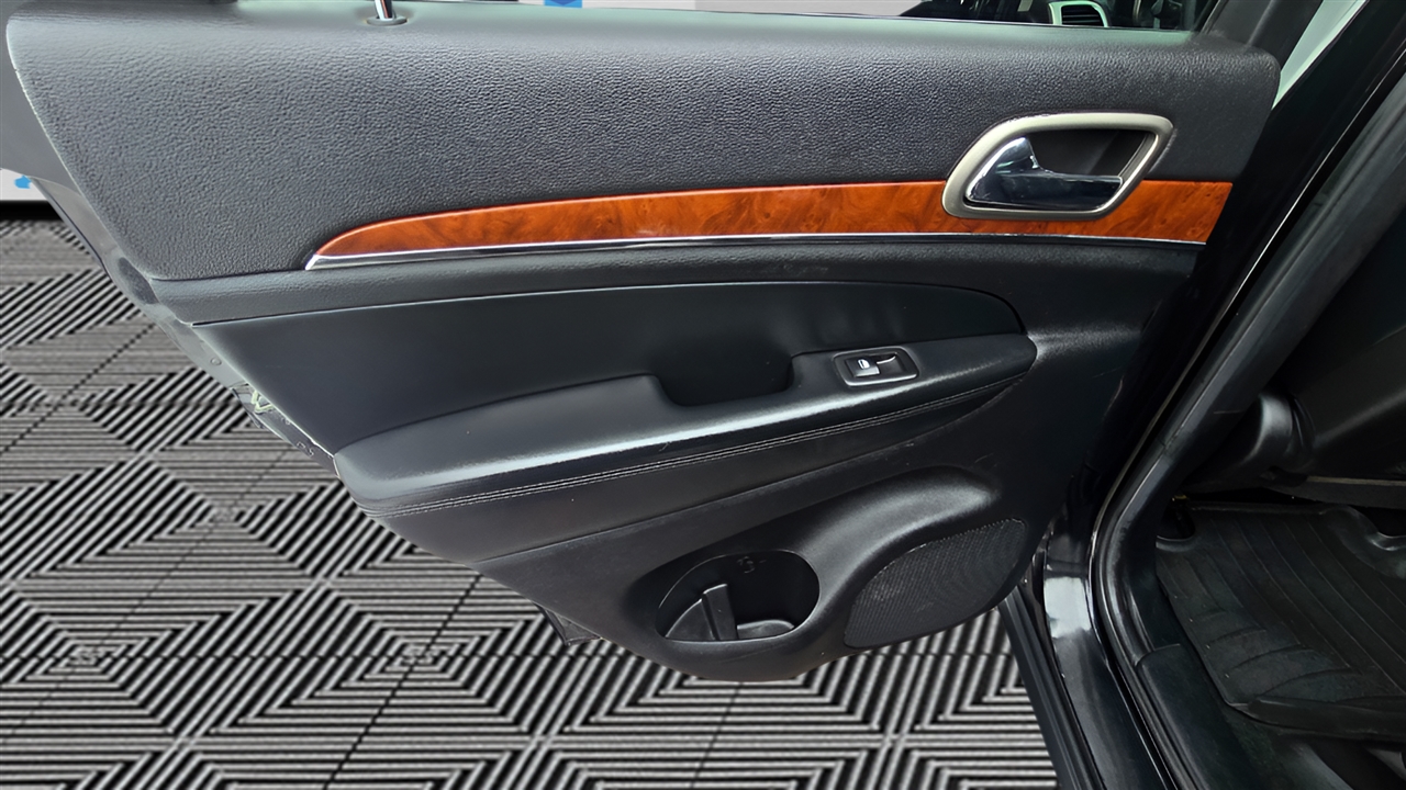 Jeep Grand Cherokee Limited 4WD 2013