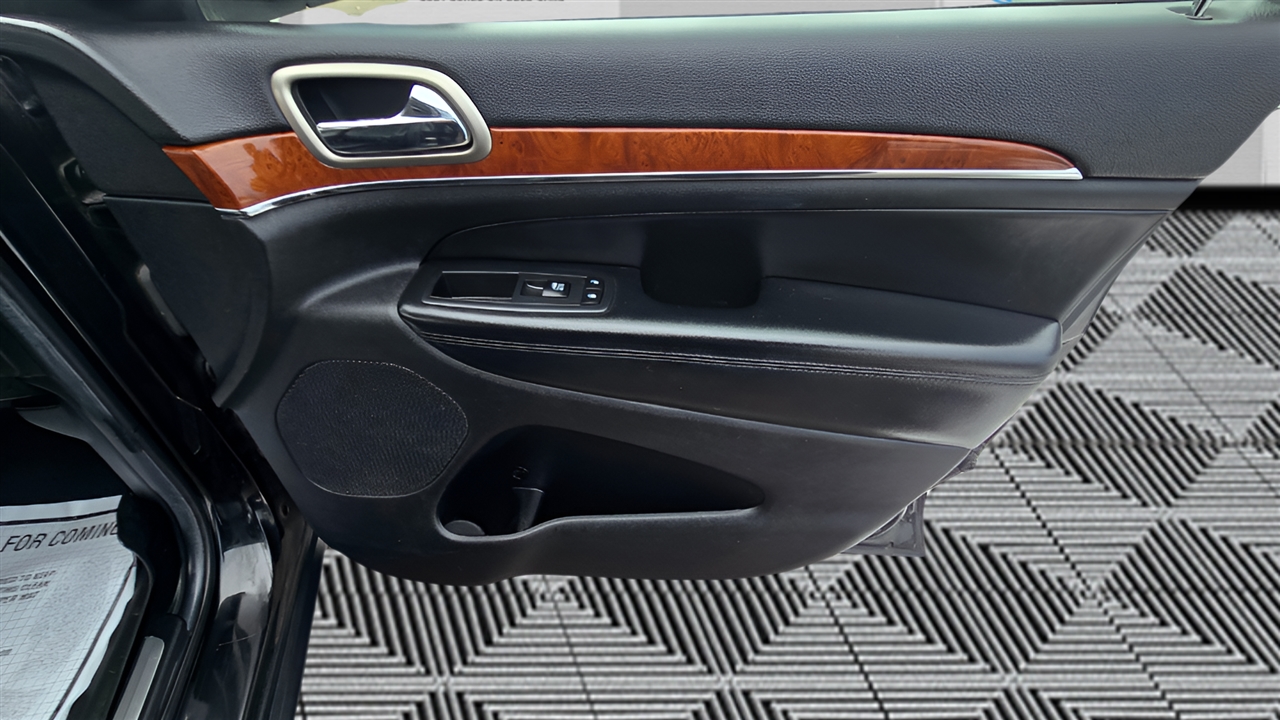 Jeep Grand Cherokee Limited 4WD 2013