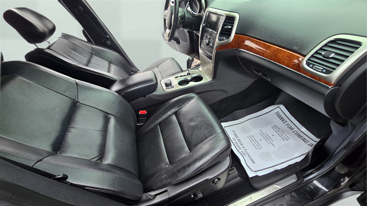 Jeep Grand Cherokee Limited 4WD 2013