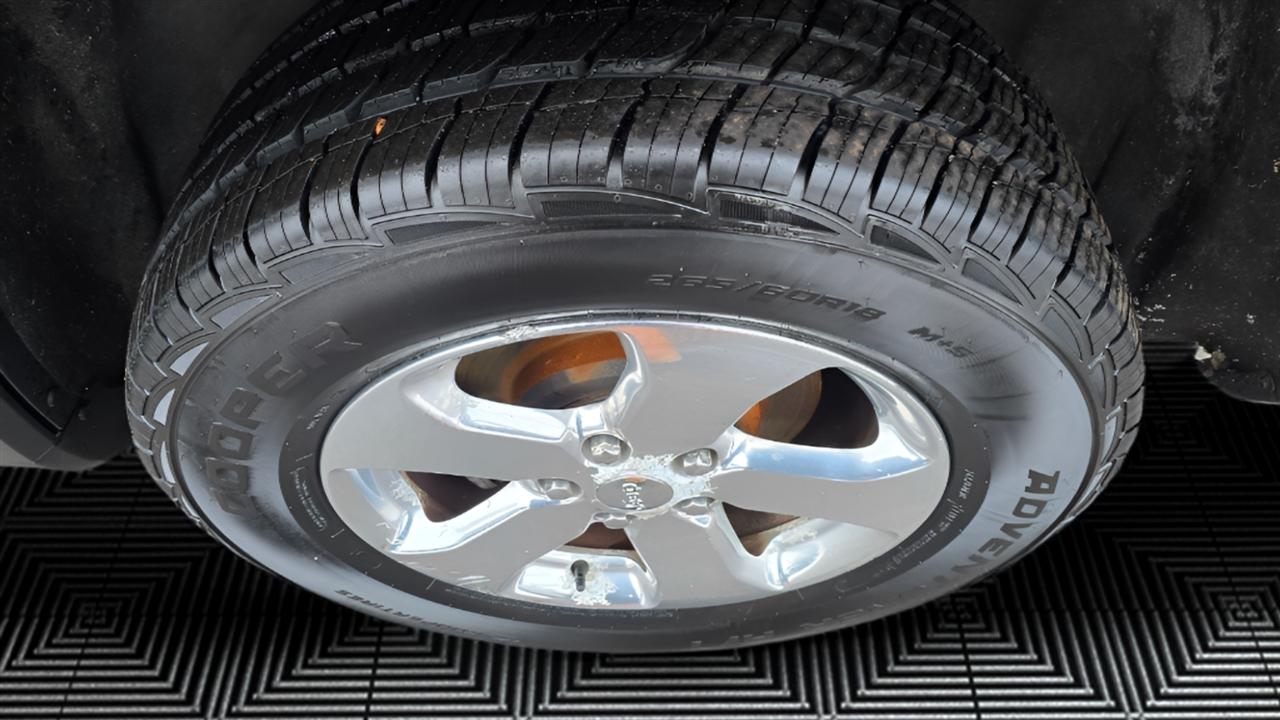 Jeep Grand Cherokee Limited 4WD 2013